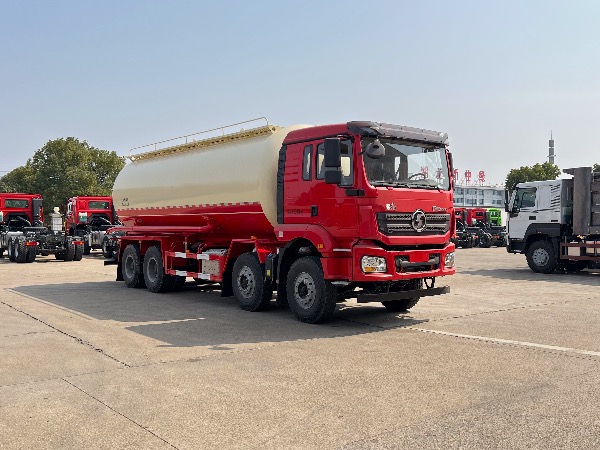 8x4陜汽德龍SGZ5312GFLSX6型油田專用下灰罐車