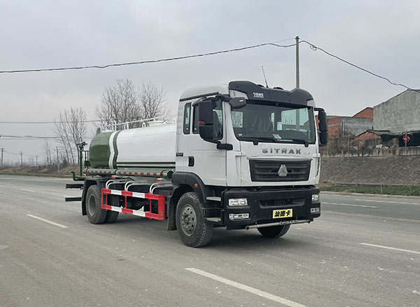 華威馳樂牌SGZ5180TDYZZ6C5型多功能抑塵車