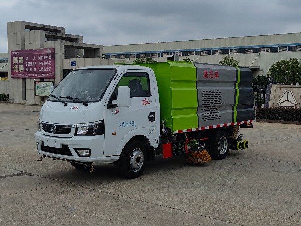 華威馳樂牌SGZ5040TXSEQ6型洗掃車|東風(fēng)途逸【藍(lán)牌C證可駕駛】國(guó)六排放洗掃車