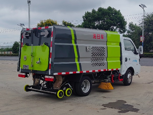 華威馳樂牌SGZ5040TXSEQ6型洗掃車|東風(fēng)途逸【藍(lán)牌C證可駕駛】國(guó)六排放洗掃車